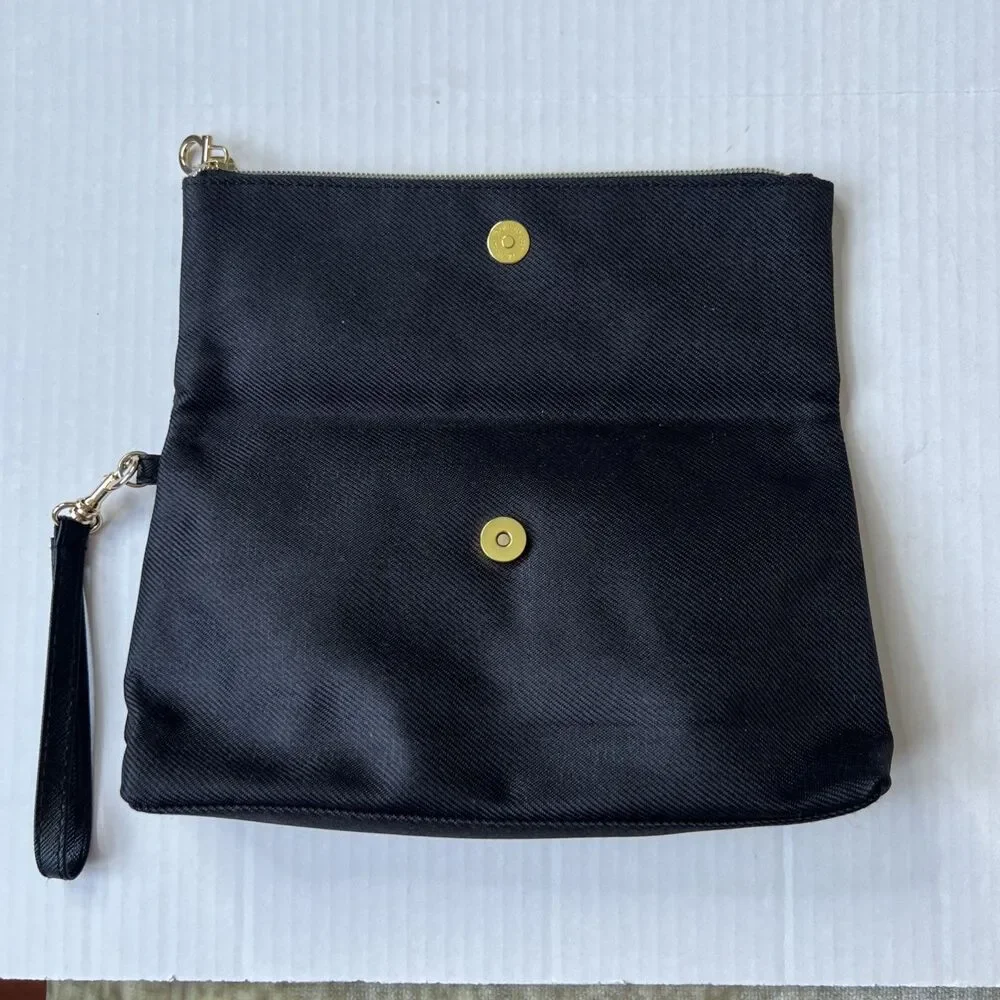 Singapore Airlines Salvatore Ferragamo First Class Amenity Pouch Clutch Black